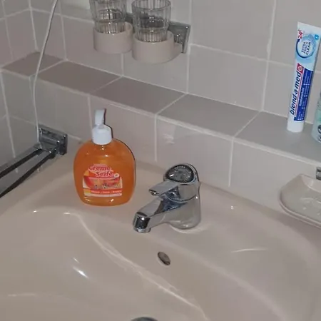 Schoene Ferienwohnung Im Luftkurort Lägenhet